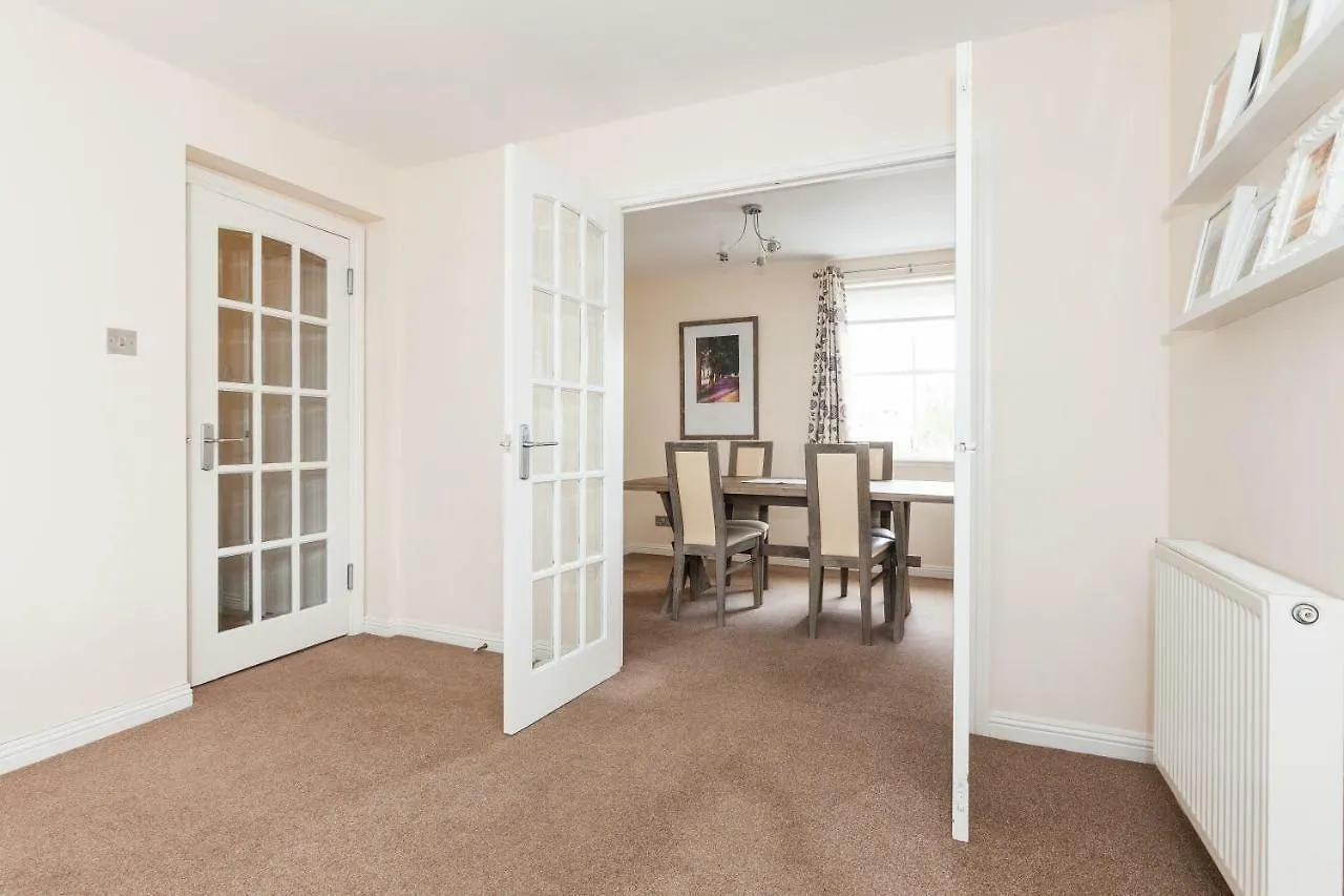 City Centre Apartment Edinburgh
